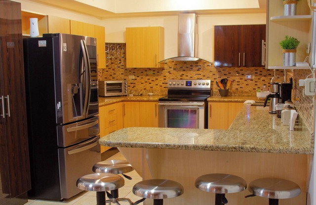 RINU ROMM HOUSE # 3