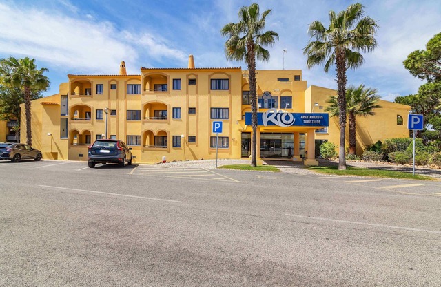 Rio Apartments