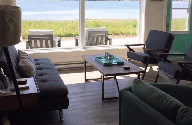 River Beachfront Cottage