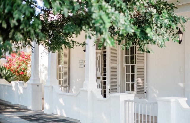 River Bend Guesthouses