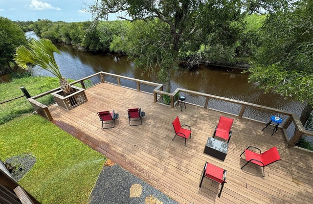 River Cabin in Woodsboro