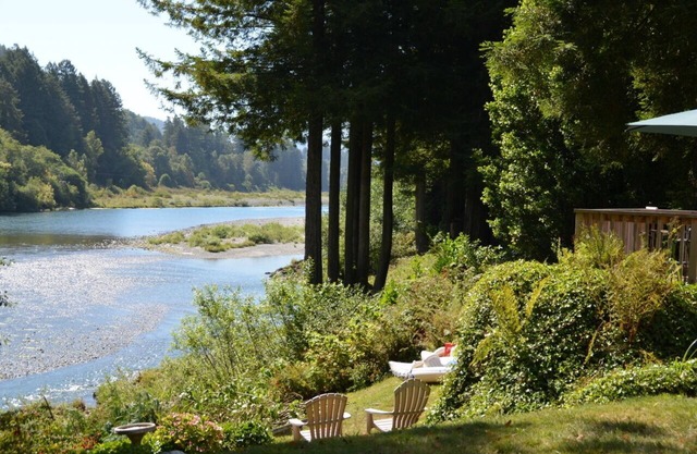 River Front Getaway Awesome Views Fisch / Schwimmen Sie durch die Hintertür
