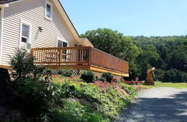 River Front Home with lots of Outdoor Activities