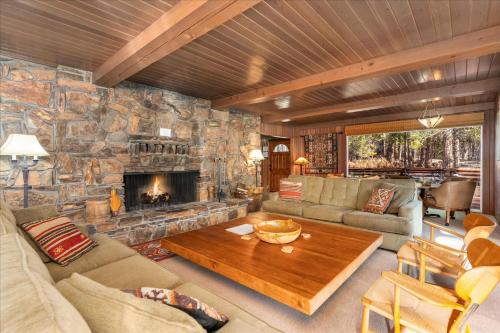 River's Edge w/BBQ, Wifi, Firepit