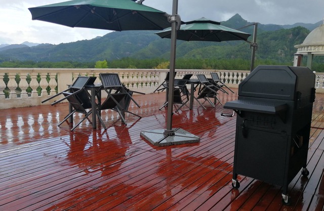 River Side Apartment