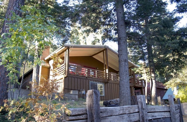 River Sounds Retreat
