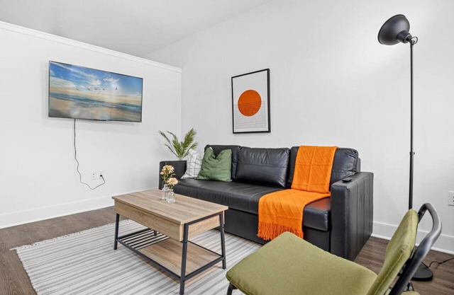 River View 1 Bed- Gym, Hottub, Rooftop, BBQ