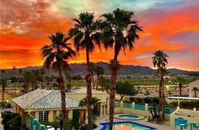 River View Oasis - near Casinos - Pet Friendly