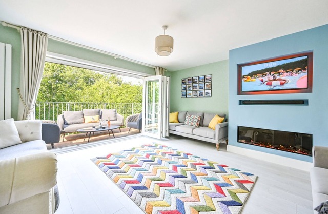 River View Retreat - family house close to the centre of Looe