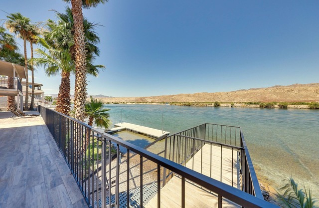 Riverfront Bullhead City Home, Near Casinos