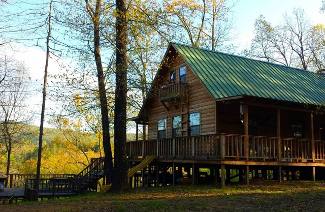Hideaway-Caddo Gap cabina de la orilla del río