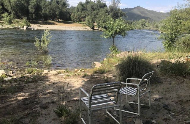 Riverfront Cabin in Coloma!