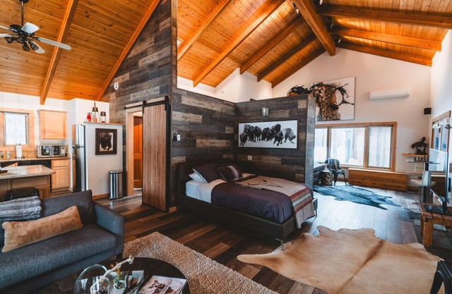 Riverfront Cabin with Glamping Hut
