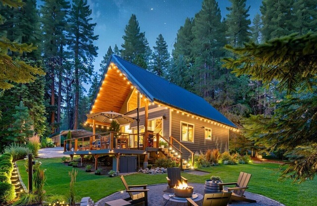 Chalet am Fluss nahe Seen, Bergen und Leavenworth!