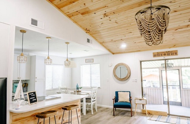 Riverfront Cottage Retreat with 2 Docks + Scenic Views on the St. John’s River!