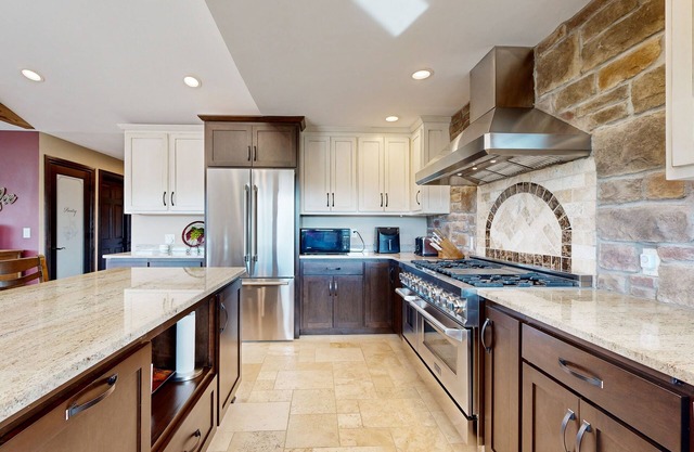 Riverfront home with pool, hot tub & sauna - perfect location