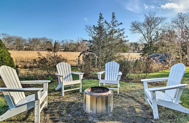 NEW! Riverfront Kingston Home w/ Deck & Fire Pit!
