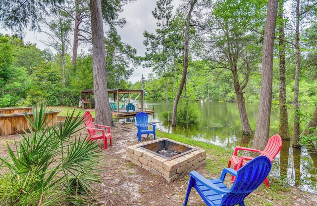 Riverfront Milton Cabin w/ Boat Ramp & Dock!