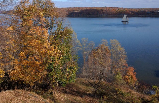 Riverfront property in the beautiful Hudson Valley with many outdoor activities.