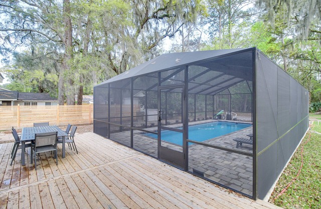 Riverfront Richmond Hill Home w/ Private Pool