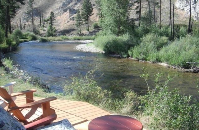 Die Riverhouse auf der East Fork des Bitterroot
