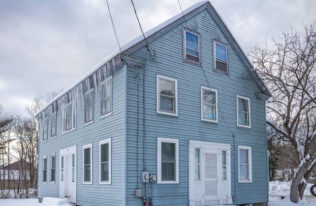 Riverside 3 Bedroom Home