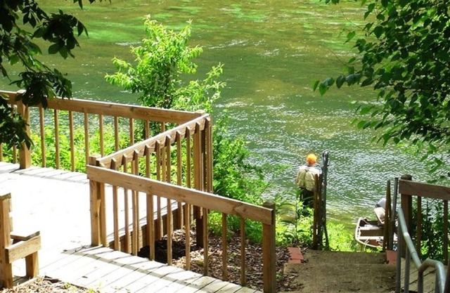 Ferienhaus am Flussufer WHITE RIVER! von BULL SHOALS DAM & LAKE!