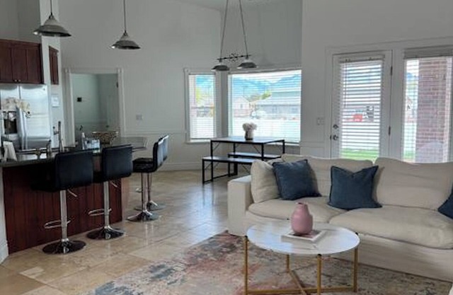Riverton Retreat: Large Deck, Ample Parking, and Beautiful Mountain Views