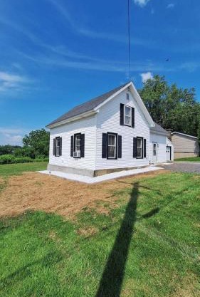 Riverview Bliss in Beautiful Home