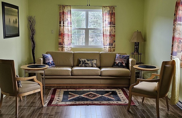 Riverview - pet friendly Sleeps 4