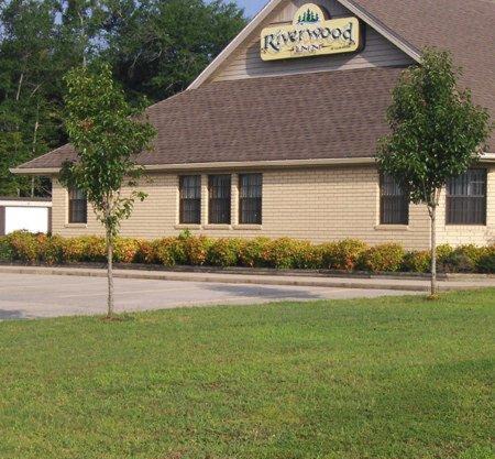 Riverwood Inn