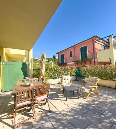 Riviera Charme House