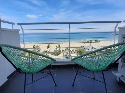 RIVIERA PALACE - TRILO SEA FRONT- Narramondo Villas