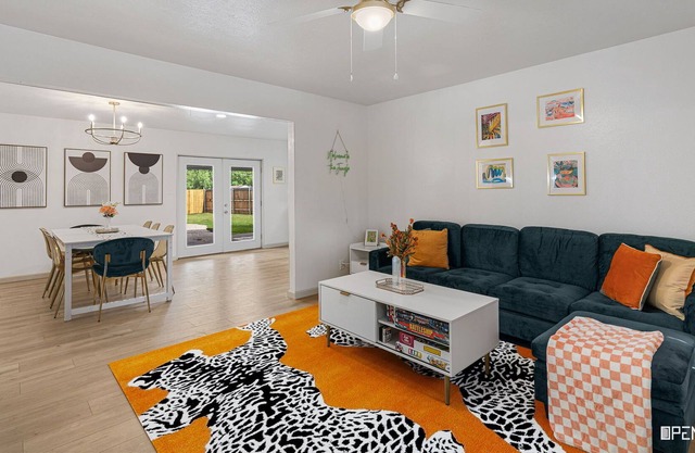 Roam & Rest at the Jungle Haus- Located Close to Sheppard Air Force Base!