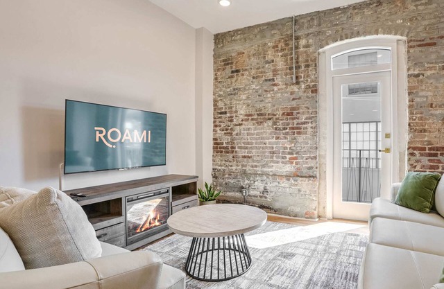 Roami at The Churchill | 2 Bedroom | Balcony & Trundle