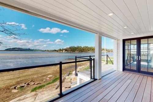Robbins Island Retreat