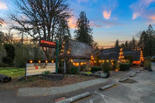 Robinhood Village Resort