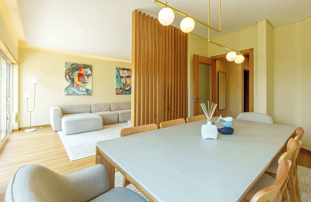 Rocha's Residence Ferragudo - Exclusive Villa, River View, Central & Near Beach