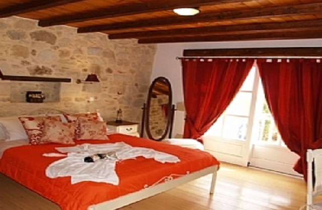 Rock House Villa Rhapsody (2 Schlafzimmer, 4 Personen) mit privatem Pool und Garten