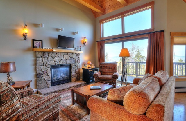 Rock Pond Black Gnat 10 - Condo at Saddleback Mountain