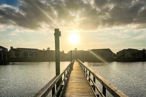 Rockport Getaway #608