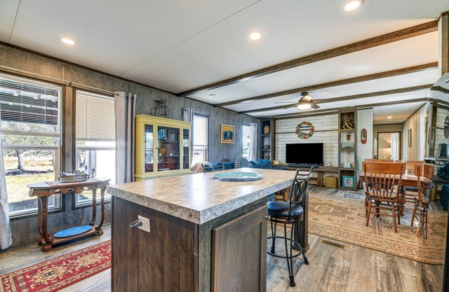 Rockport Vacation Rental w/Patio - 8 Mi to Beach!