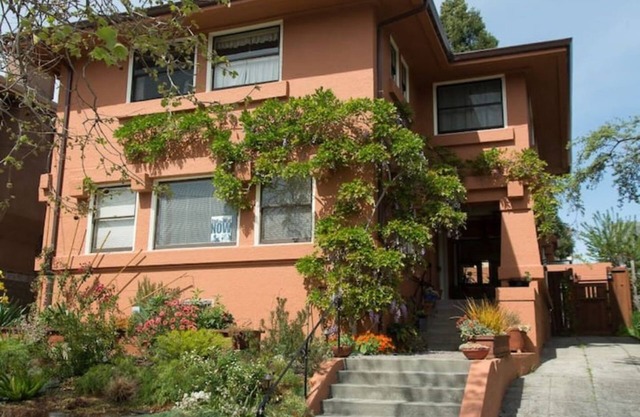 Rockridge Beauty near Rapid Transit