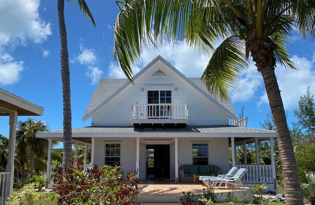 Rocks Retreat by Eleuthera Vacation Rentals