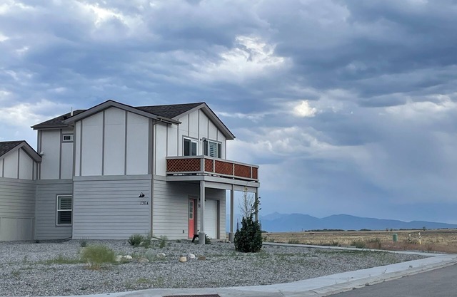Rocky Mountain getaway in Buena Vista with spectacular views and sunsets !