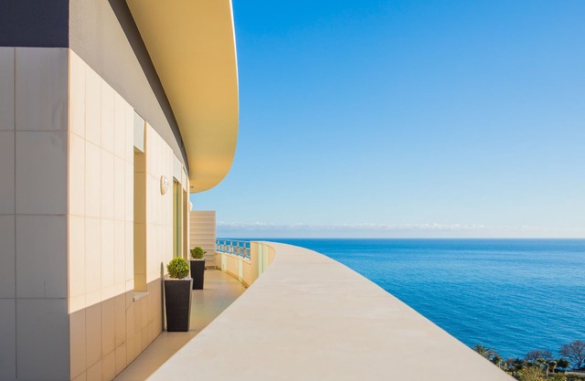 RodaMar PentHouse Apartment am Meer (50 Meter entfernt)