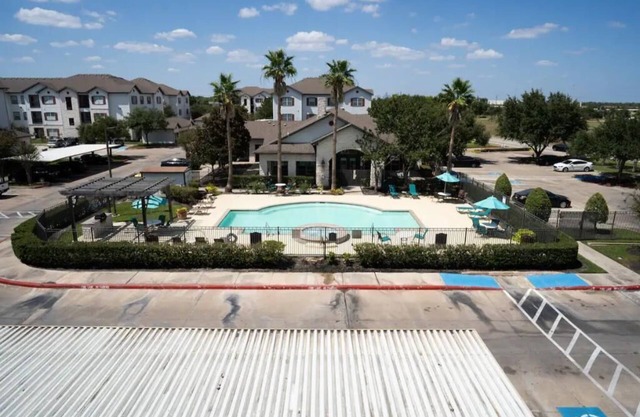 Rodeo 15 Min to NRG Luxury Decor Pool View
