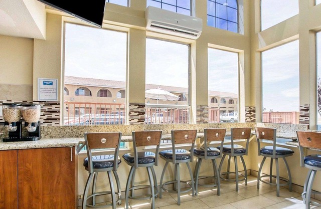 Rodeway Inn Delano