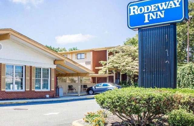 Rodeway Inn Huntington Station - Melville