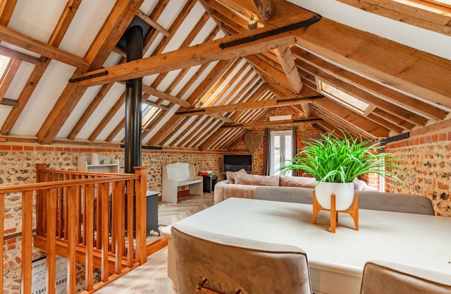 Rogues Barn - Norfolk Holiday Properties